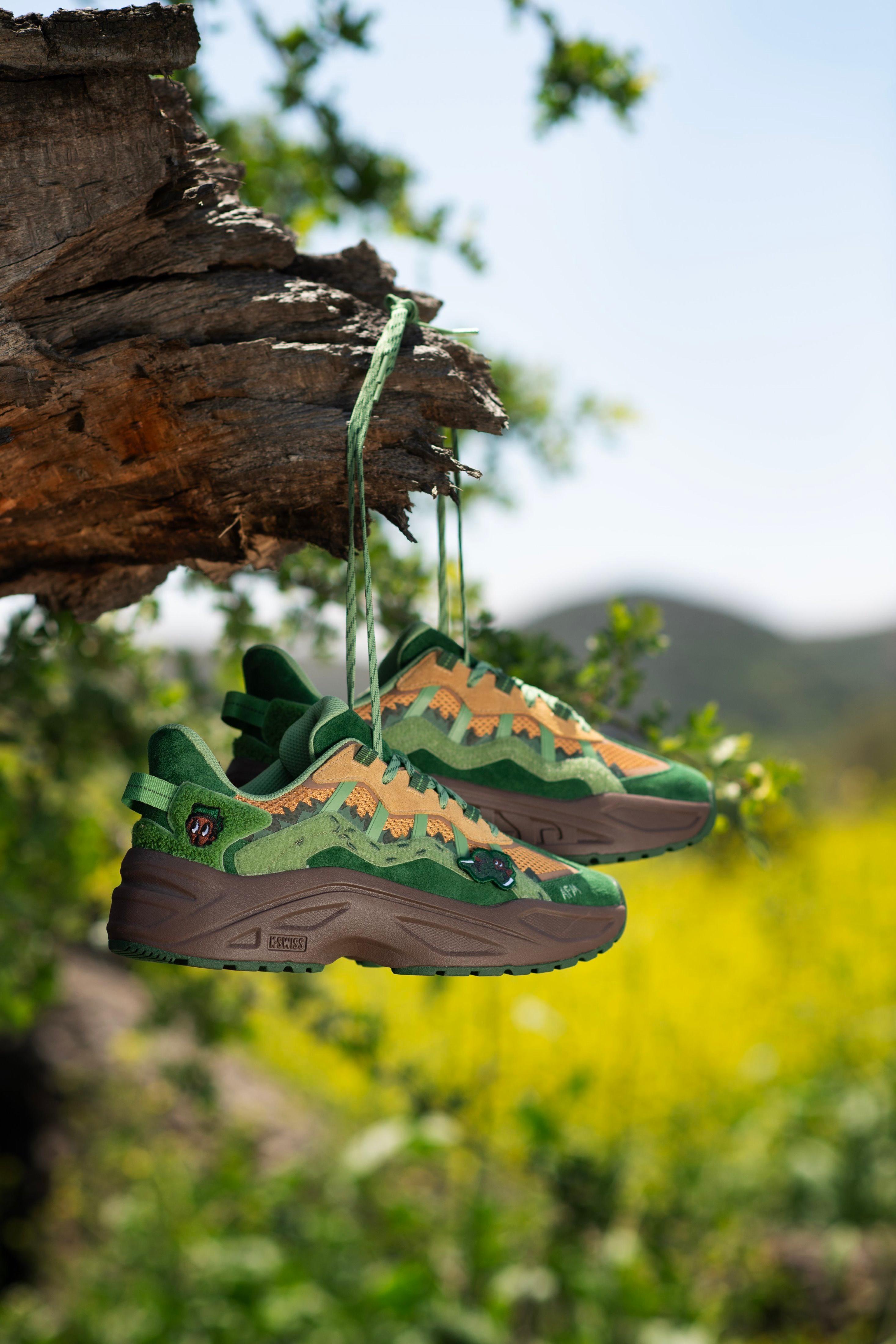 74732-359-M | MARINA RMX X RAKEEM MILES | APPLE CINNAMON/MOUNTAIN VIEW/SHOPPING BAG